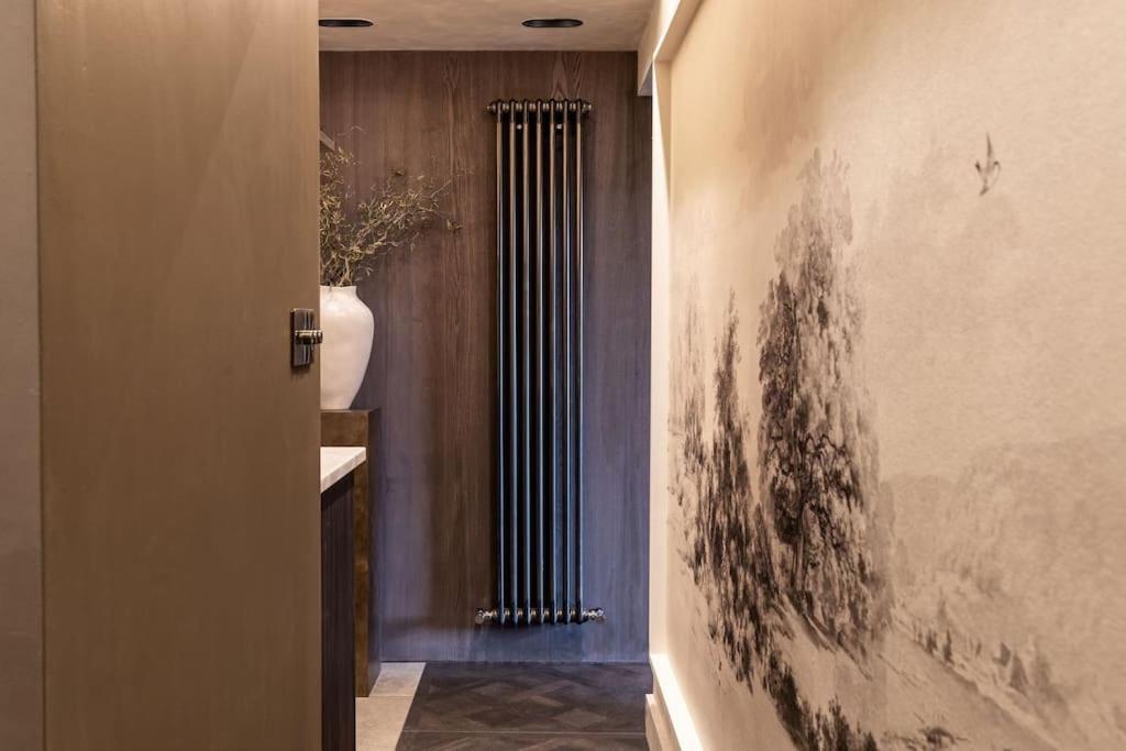 Alfred'S Ramsbottom - Suite One Екстер'єр фото