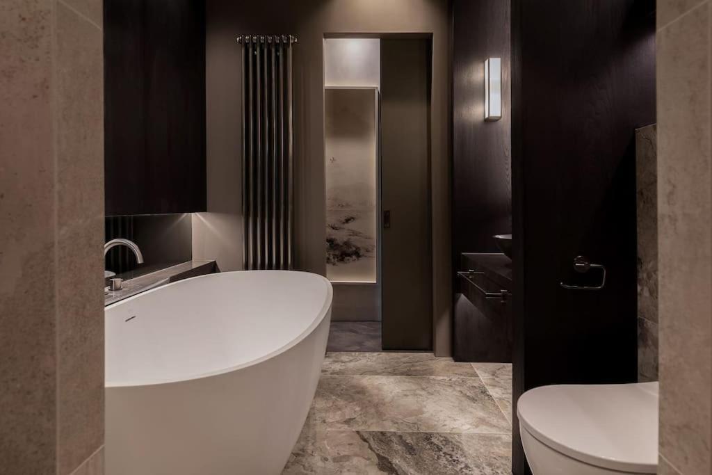 Alfred'S Ramsbottom - Suite One Екстер'єр фото
